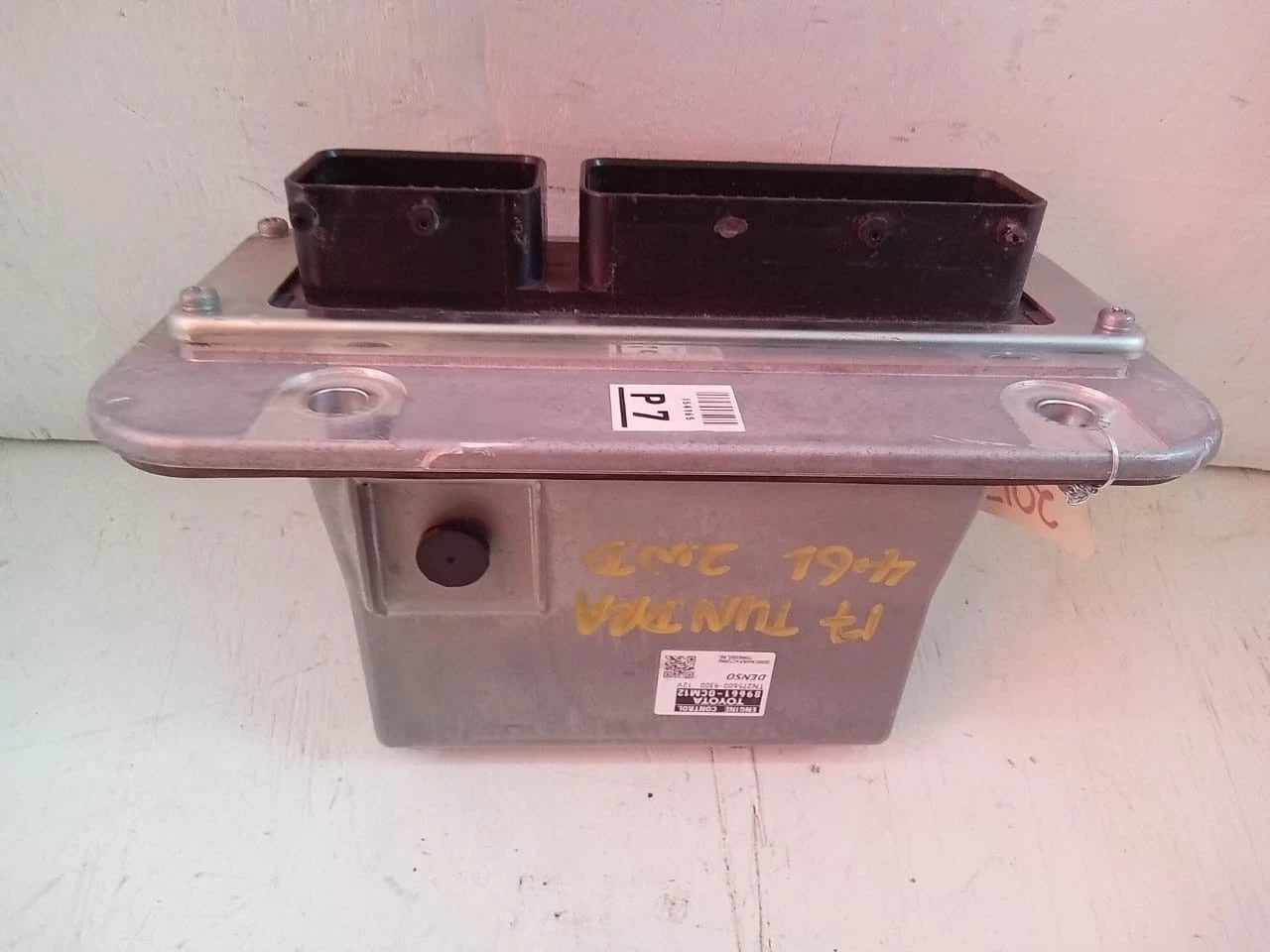14-17 TOYOTA TUNDRA 2WD 4.6L ENGINE COMPUTER CONTROL MODULE ECU ECM 89661-0CM12