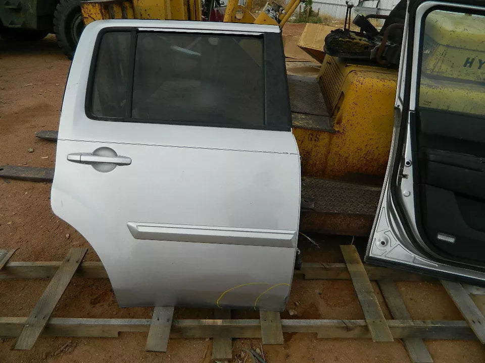 09 10 11 12 13 14 15 HONDA PILOT REAR RIGHT PASSENGER SIDE DOOR- SILVER