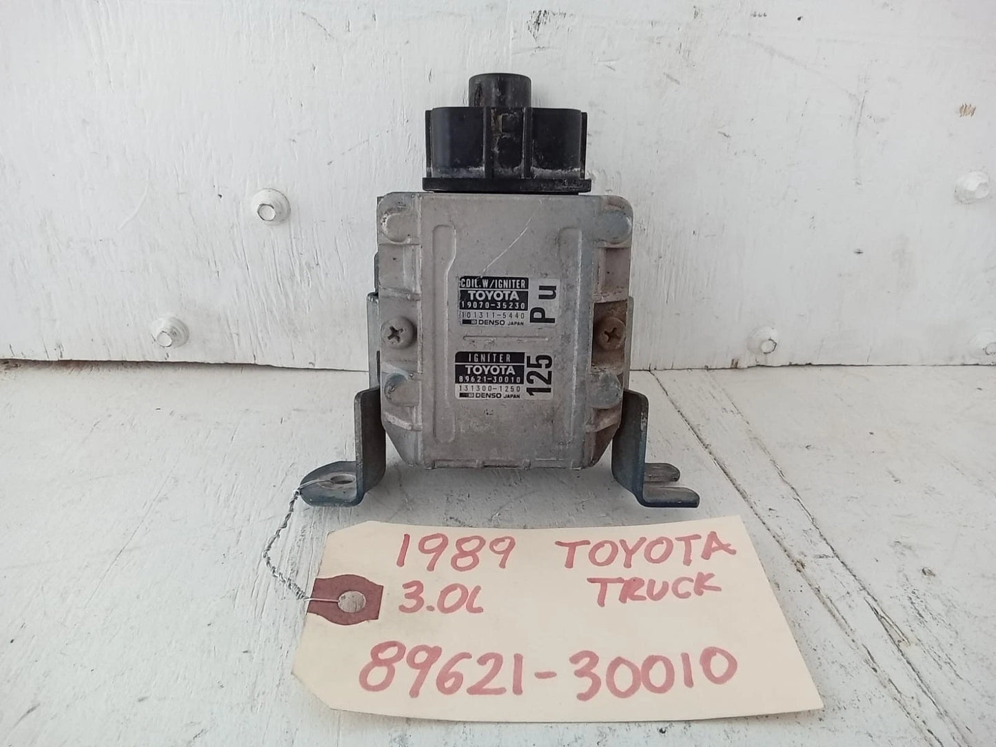 1989-1991 TOYOTA PICKUP 4RUNNER V6 3.0L IGNITION COIL IGNITER ASSY 19070-35230