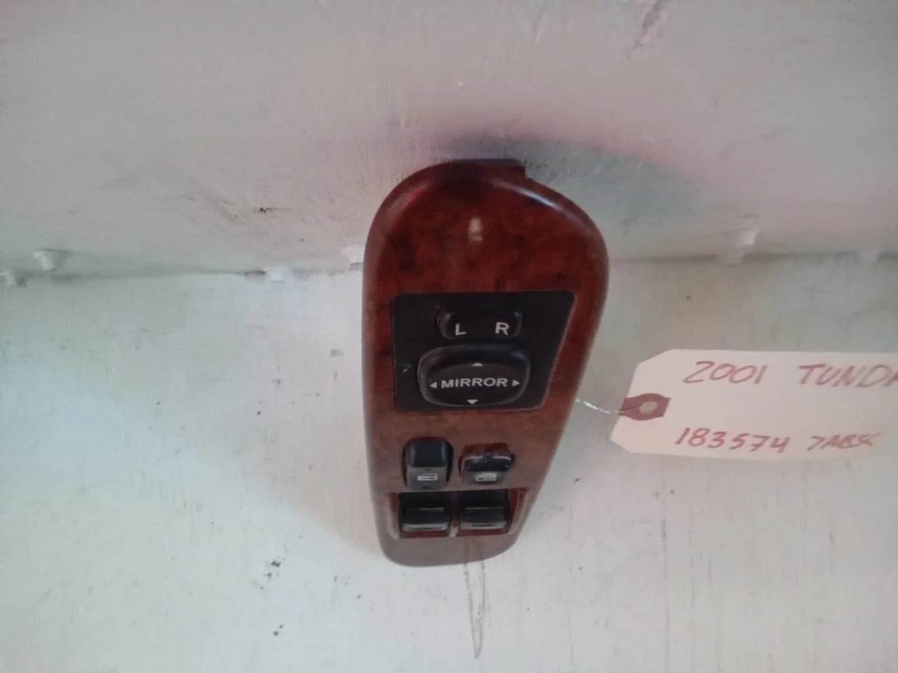 00-06 TOYOTA TUNDRA DRIVER SIDE MASTER POWER WINDOW SWITCH WOOD GRAIN 742020C020