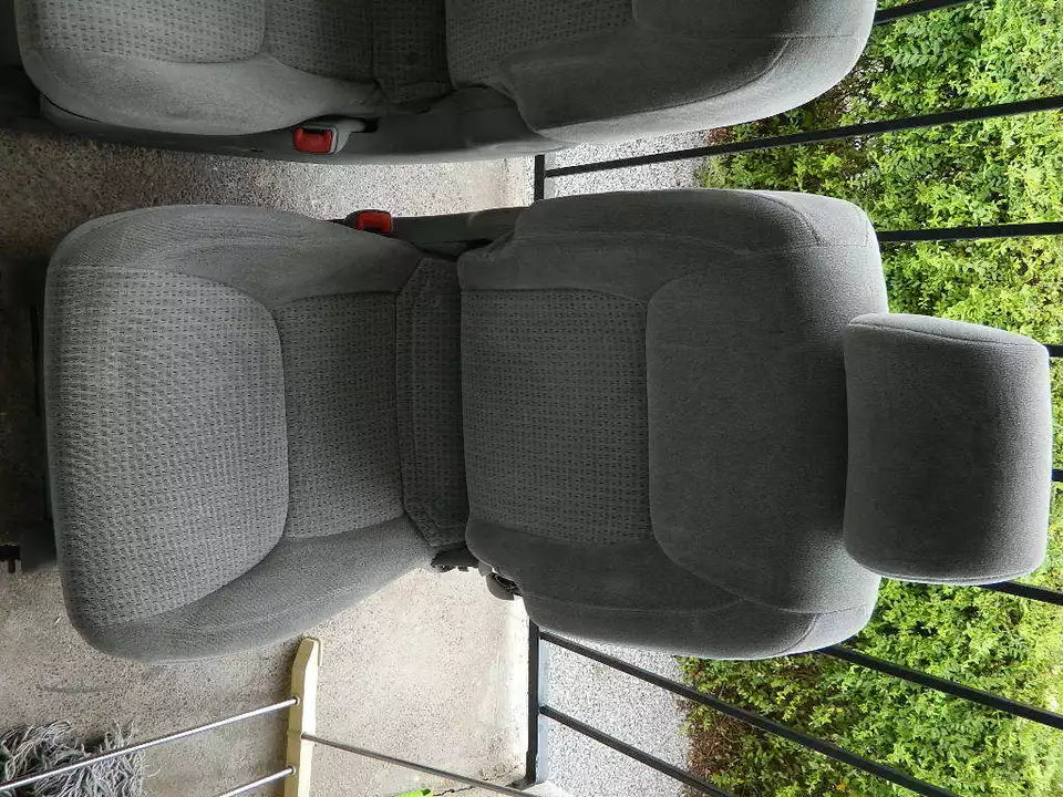 TOYOTA SIENNA REAR SECOND 2ND ROW SEATS FABRIC (3 PIECES SET)