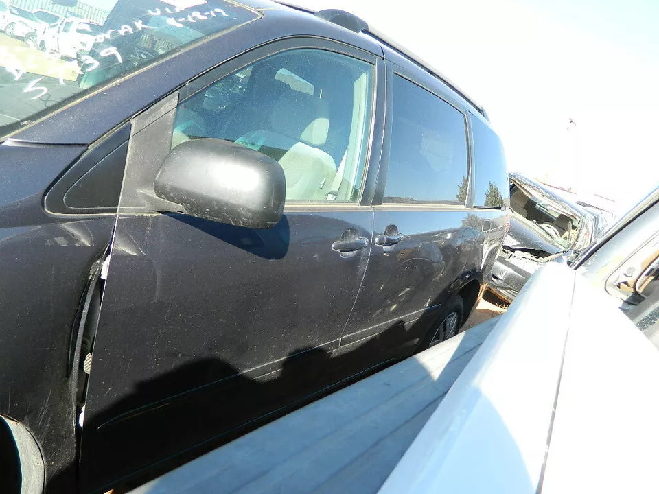2004 -2010 TOYOTA SIENNA FRONT AND REAR LEFT DRIVER SIDE DOORS DOOR SET(2 DOORS)