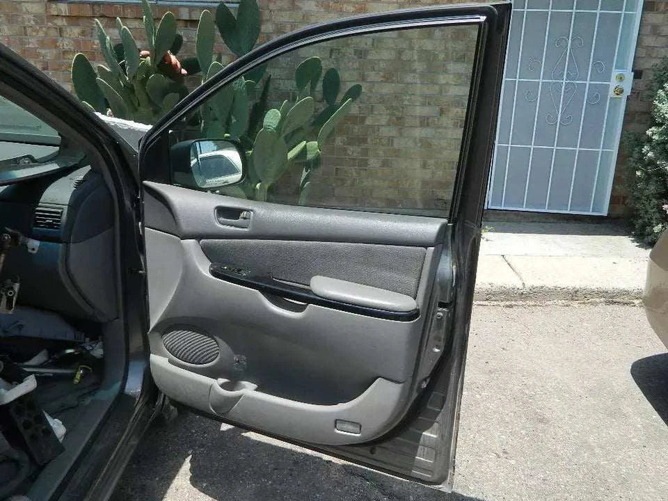 2004 2010 TOYOTA SIENNA