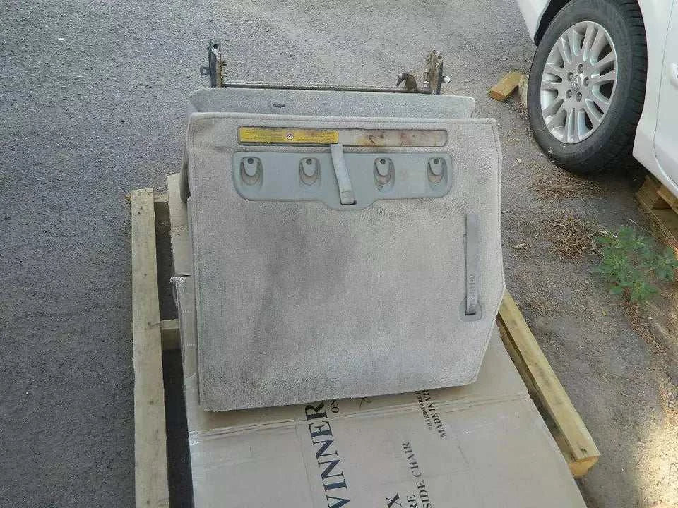 TOYOTA SIENNA REAR SEAT