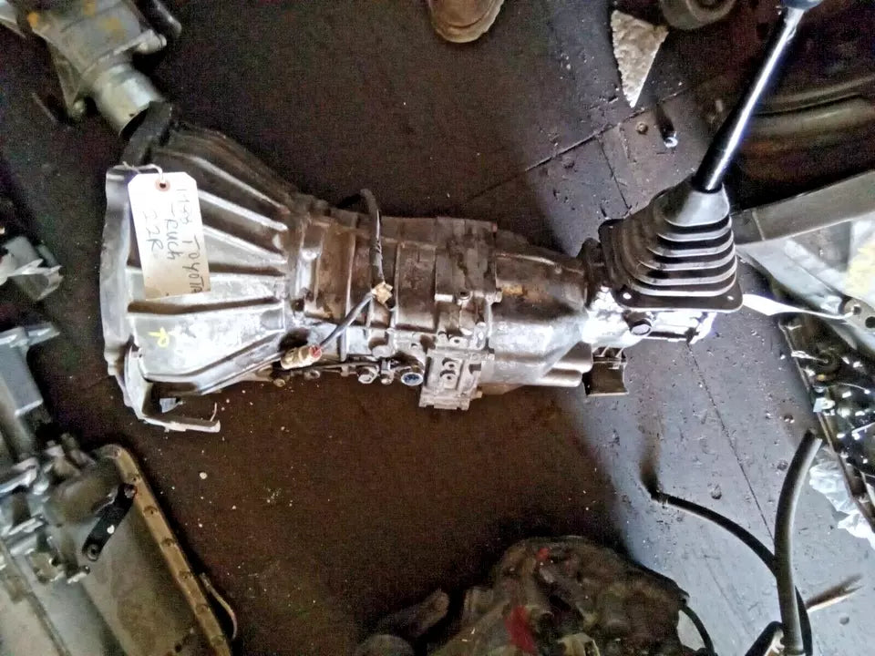 85 86 87 88 TOYOTA TRUCK 2.4L MANUAL MT STANDARD TRANSMISSION 2WD 4X2