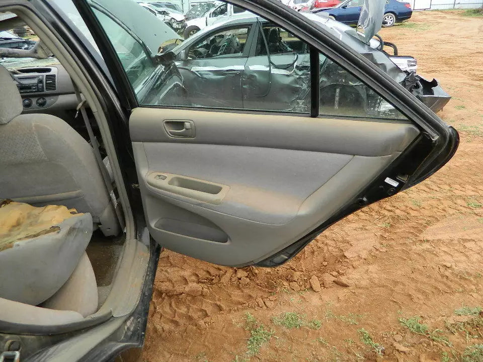 2002 2003 2004 2005 2006 TOYOTA CAMRY FRONT AND REAR RIGHT PASSENGER SIDE DOORS