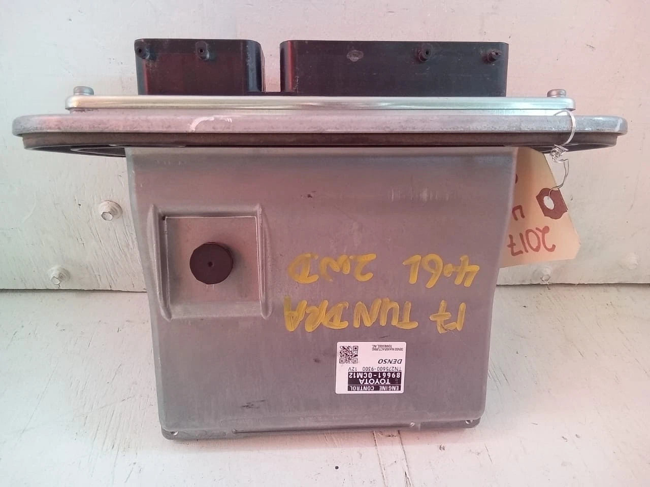 14-17 TOYOTA TUNDRA 2WD 4.6L ENGINE COMPUTER CONTROL MODULE ECU ECM 89661-0CM12