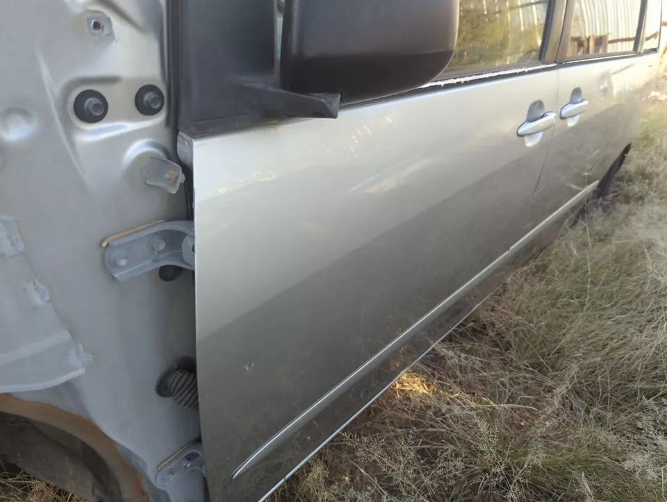 2004 2005 2006 2007 2008 2009 2010 TOYOTA SIENNA TAILGATE HATCH TRUNK LID TAIL G