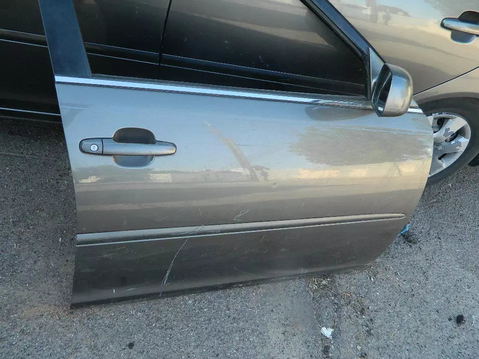 2002 2003 2004 2005 2006 TOYOTA CAMRY FRONT RIGHT PASSENGER DOOR OEM