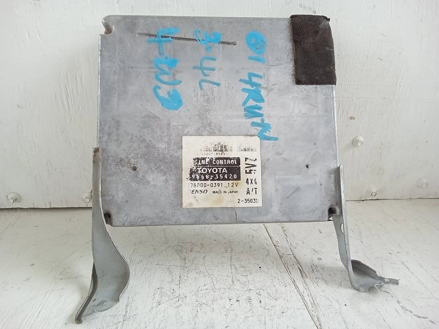 2001 TOYOTA 4RUNNER 3.4L 4WD ENGINE COMPUTER CONTROL MODULE ECU ECM 89666-35420