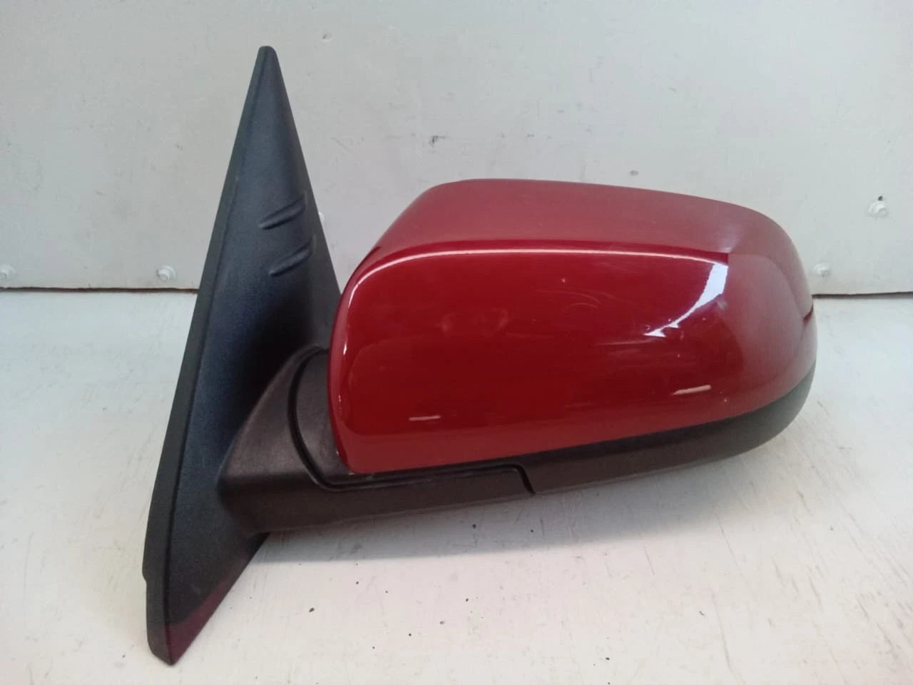 2020-2024 HYUNDAI VENUE POWER DOOR MIRROR LH LEFT DRIVER SIDE COLOR RED - OEM E13049889 E13049894