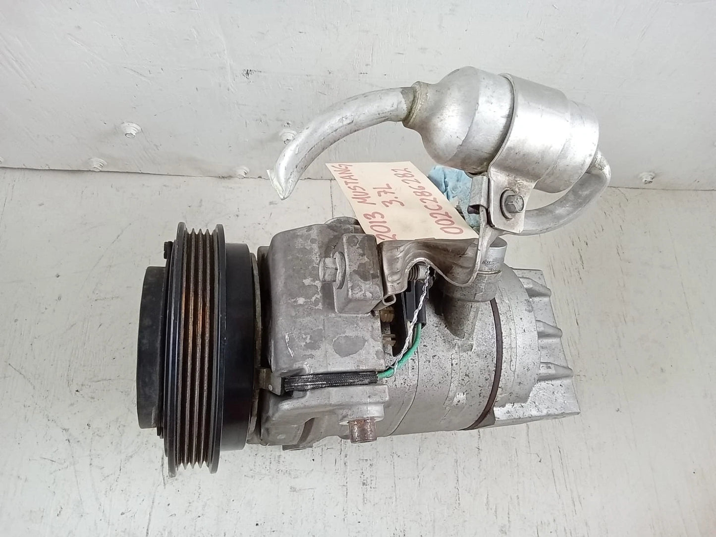 2011-2014 FORD MUSTANG 3.7L A/C COMPRESSOR BR33-19D629-AD | 002C286282