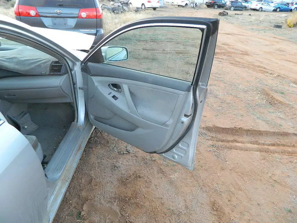 TOYOTA CAMRY FRONT AND REAR RIGHT PASSENGER SIDE DOORS DOOR SET (2 DOORS)-1D4