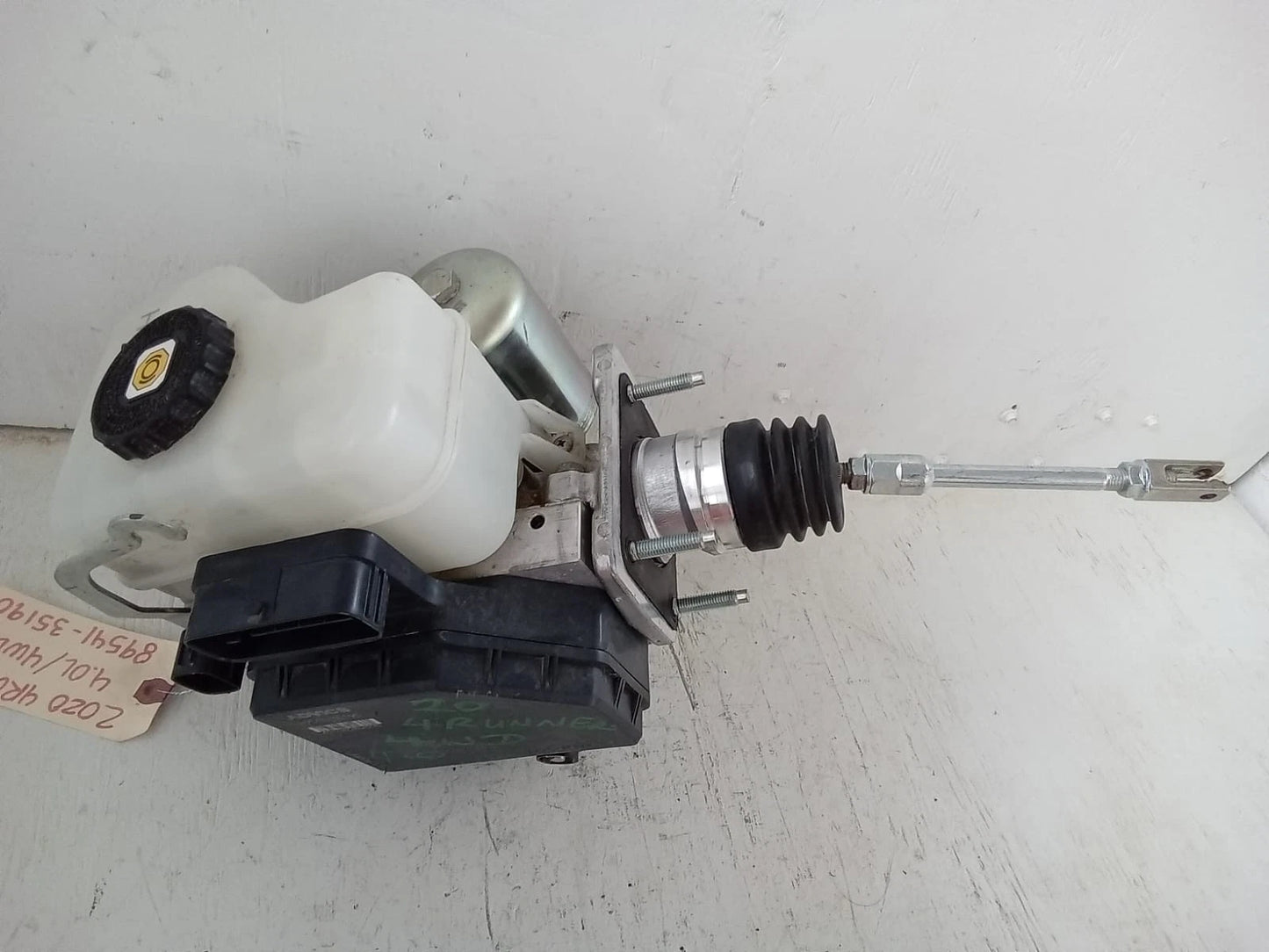 2020-2022 TOYOTA 4RUNNER 4.0L ABS PUMP BRAKE BOOSTER MASTER CYLINDER 89541-35190