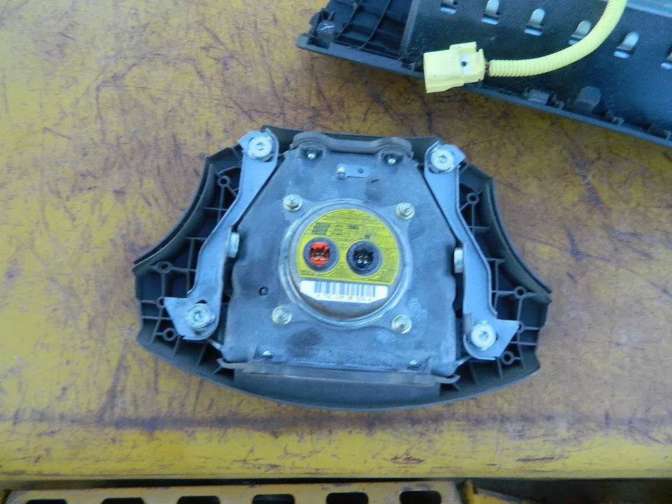 TOYOTA TUNDRA SEQUOIA PASSENGER DASH AND DRIVER STEERING WHEEL AIRB - SET