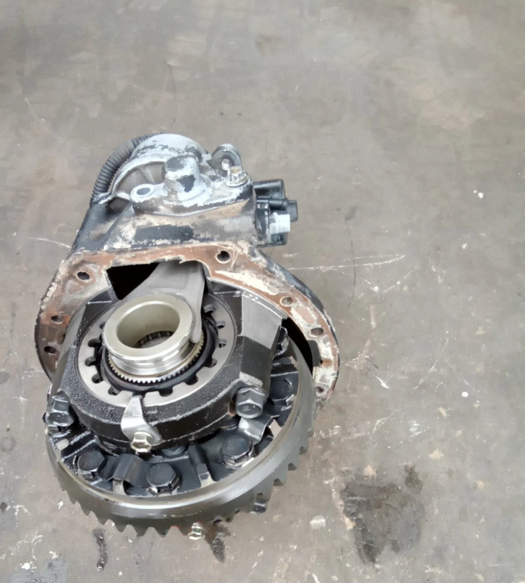 1996- 2002 TOYOTA 4RUNNER REAR DIFFERENTIAL CARRIER PUMPKIN 6CYL 3.4L W/ LOCKER 440-58736C