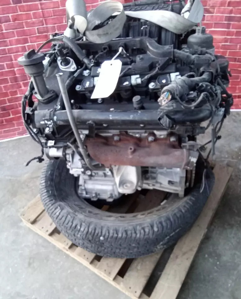 2009 2010 2011 KIA BORREGO 3.8L V6 ENGINE MOTOR ASSEMBY VIN 1, 8th digit