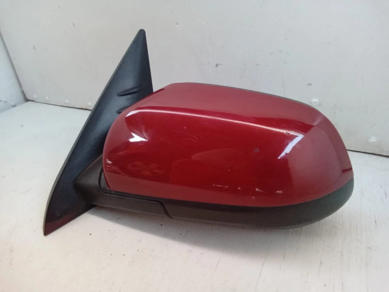 2020-2024 HYUNDAI VENUE POWER DOOR MIRROR LH LEFT DRIVER SIDE COLOR RED - OEM E13049889 E13049894