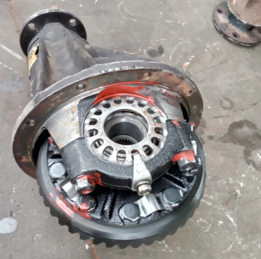 96 97 98 99 TOYOTA TACOMA REAR DIFFERENTIAL AXLE PUMPKIN 3RD THIRD MEMBER 3.58 41110-35260