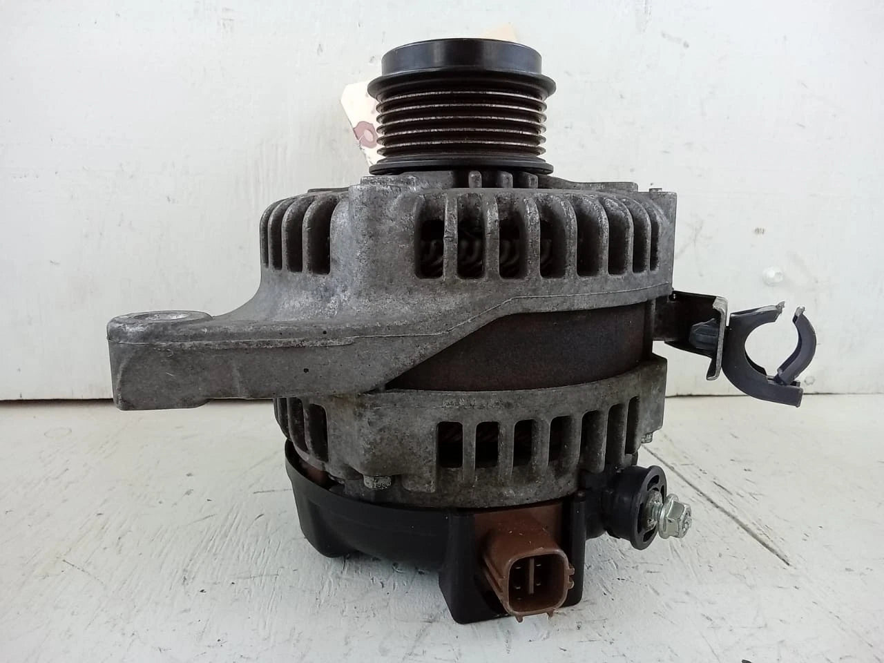 2009-2013 TOYOTA HIGHLANDER 2.7L ALTERNATOR GENERATOR 27060-0V020 | TN1042102352