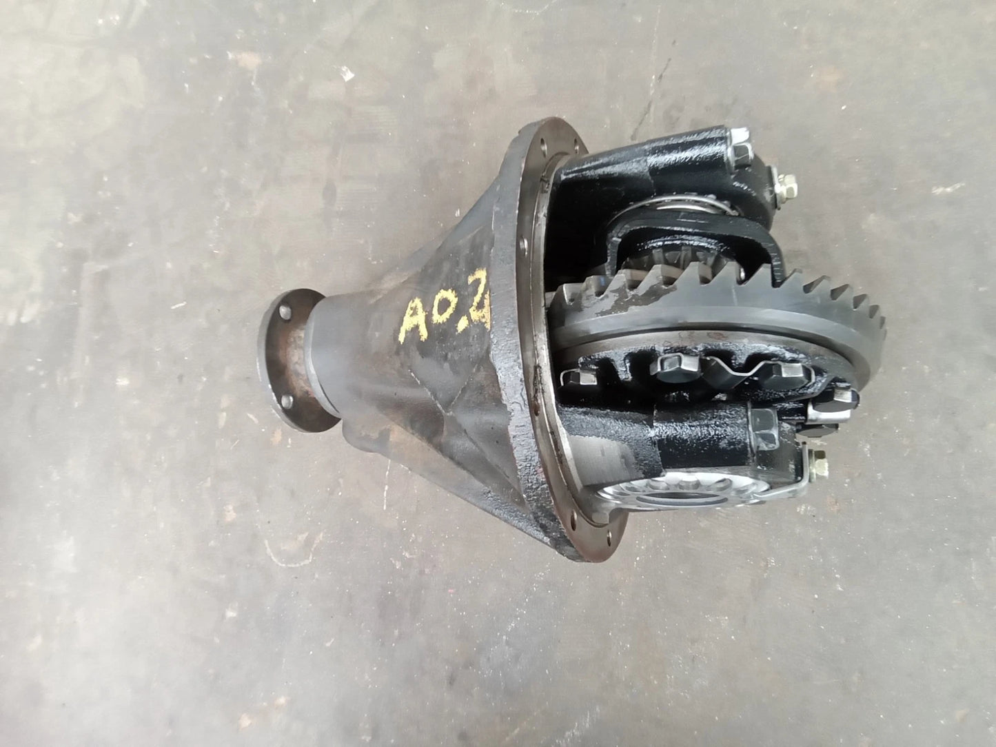 96 - 01 TOYOTA TACOMA REAR DIFFERENTIAL AXLE PUMPKIN 3RD THIRD MEMBER 3.58 41110-35260