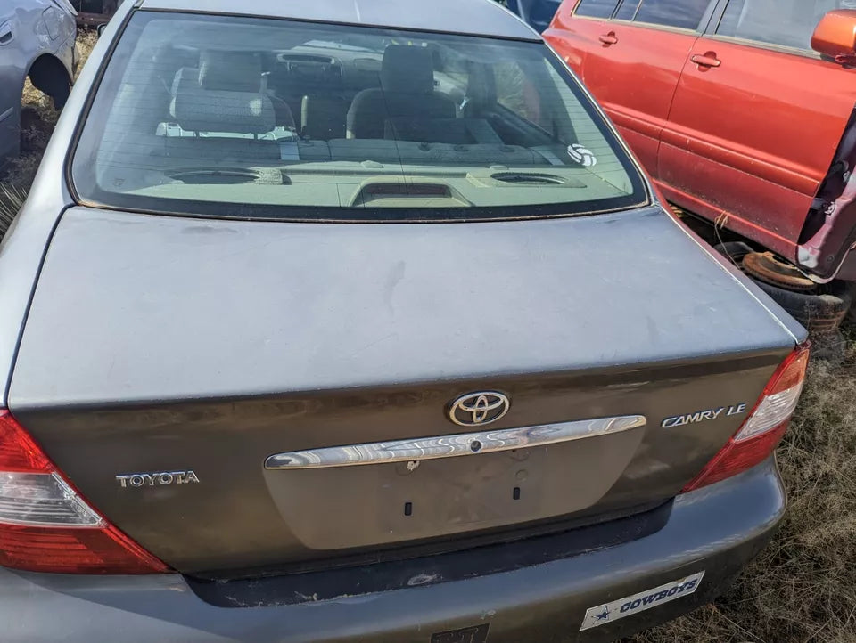 2002 2003 2004 2005 2006 TOYOTA CAMRY TRUNK LID BOOT ASSEMBLY - GRAY