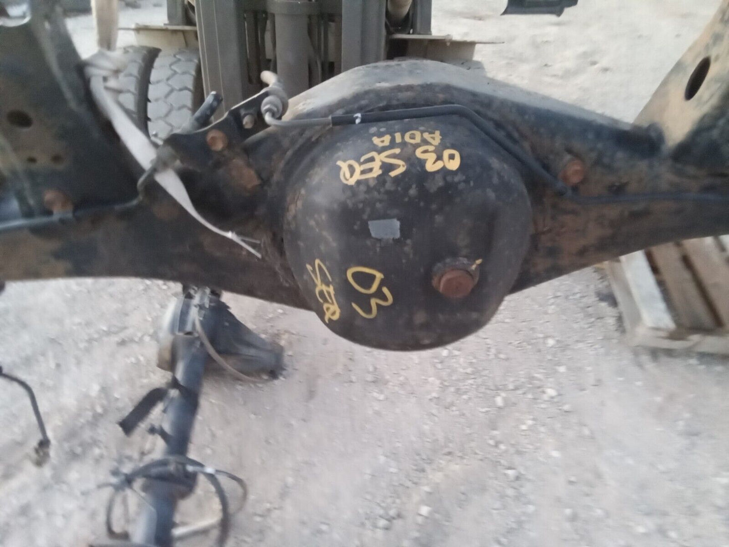 2001 2002 2003 2004 TOYOTA SEQUOIA 4WD REAR DIFFERENTIAL REAR END COMPLETE A01A