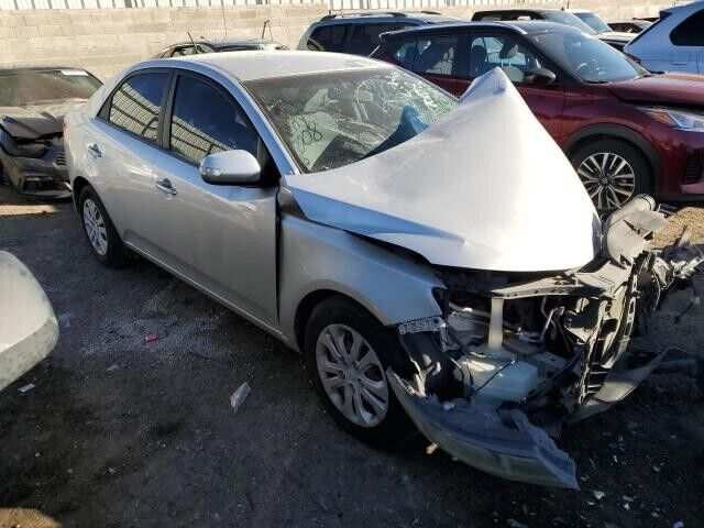 2010 KIA FORTE