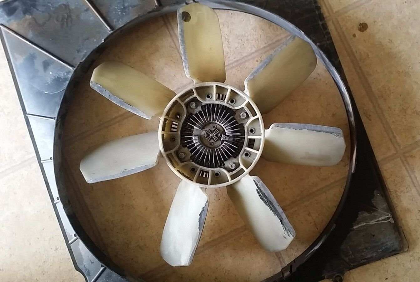 Toyota Sequoia fan shroud