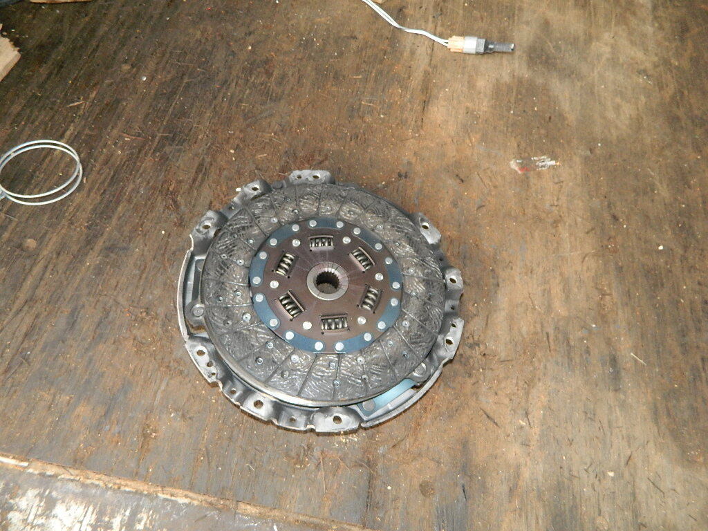 NISSAN 350 INFINITI G35 CLUTCH PRESSURE PLATE FLYWHEEL KIT 3.5L V6