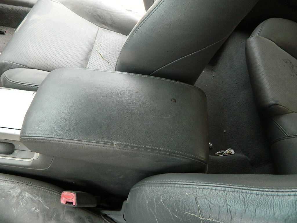 Toyota Solara center console