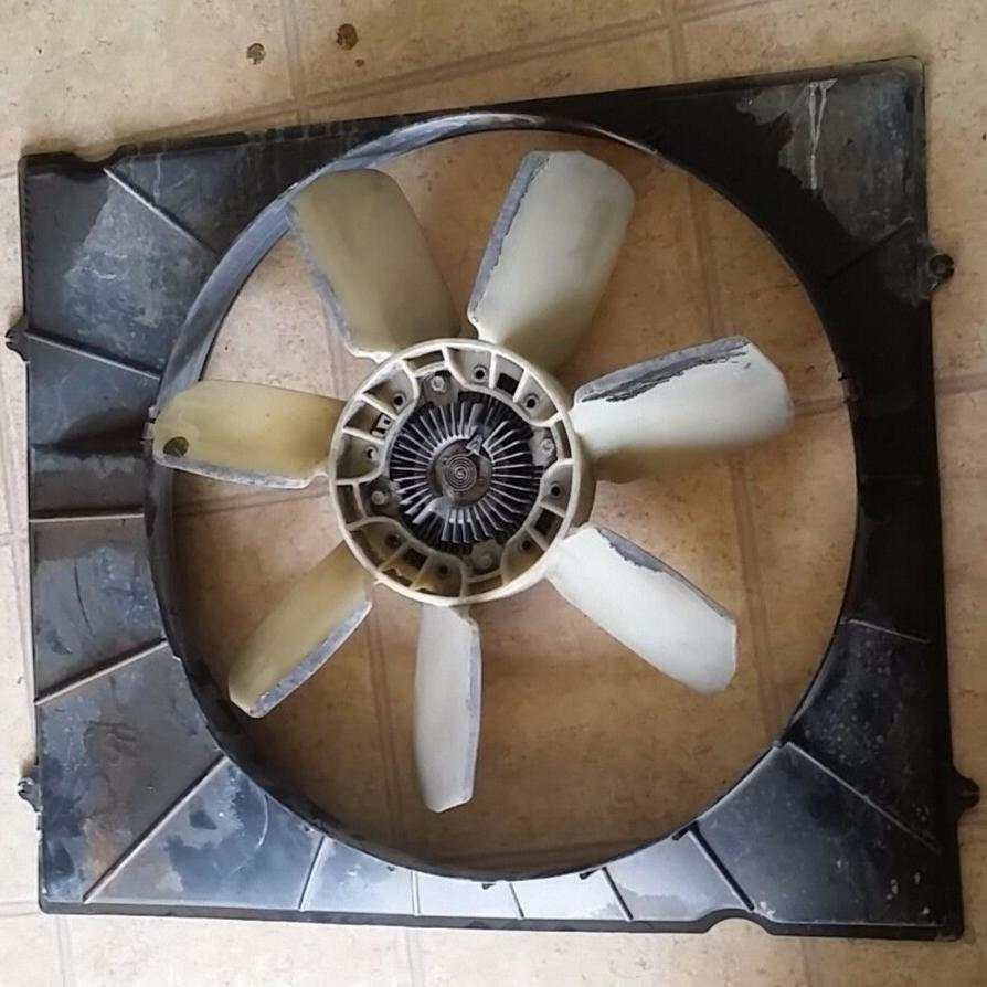 Toyota Sequoia fan shroud