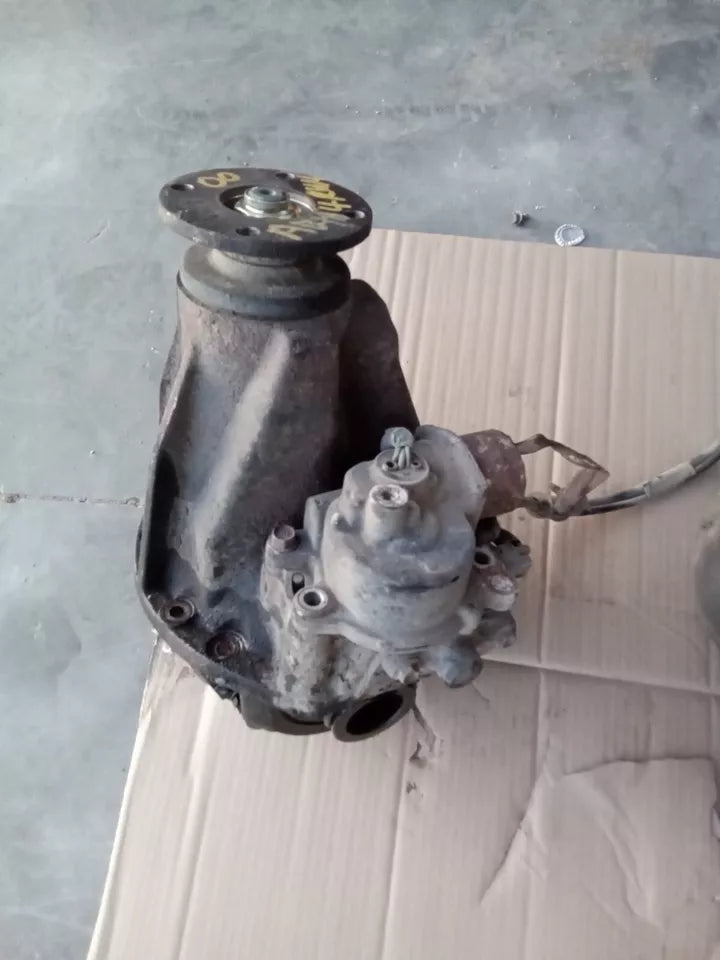 1996- 2002 TOYOTA 4RUNNER REAR DIFFERENTIAL CARRIER PUMPKIN 6CYL 3.4L W/ LOCKER