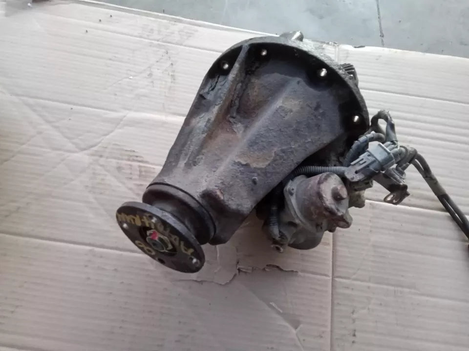 1996- 2002 TOYOTA 4RUNNER REAR DIFFERENTIAL CARRIER PUMPKIN 6CYL 3.4L W/ LOCKER