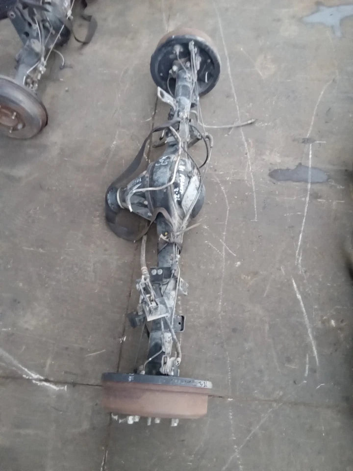 2001 2002 Nissan Frontier 3.3L V6 REAR END DIFFERENTIAL AXLE W/O LOCKER W/ ABS