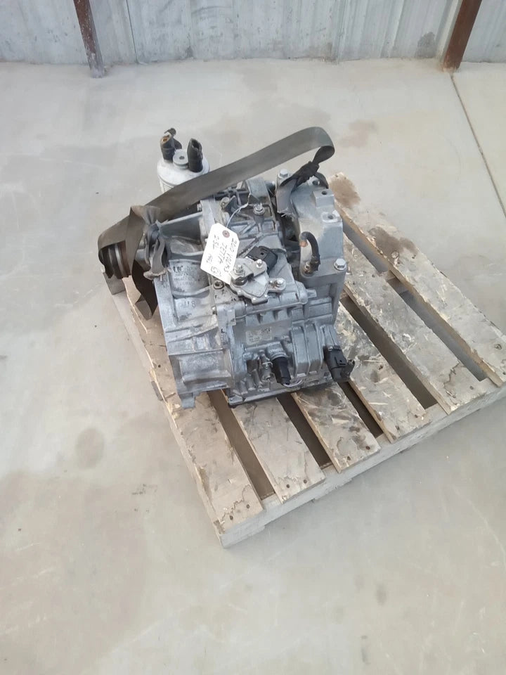 VOLKSWAGEN JETTA RABBIT GOLF 2.5L 2WD AUTOMATIC TRANSMISSION ASSEMBLY ID KGL