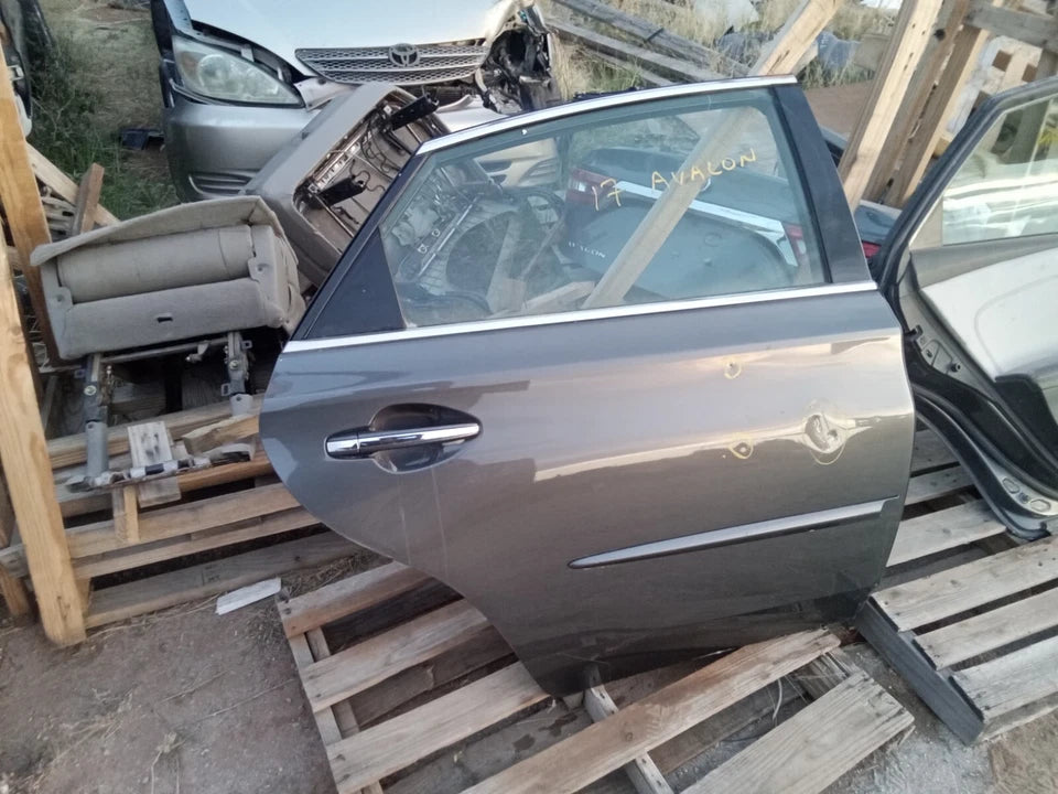 13 14 15 16 17 18 TOYOTA AVALON REAR RIGHT PASSENGER SIDE DOOR - GRAY COLOR 1G3