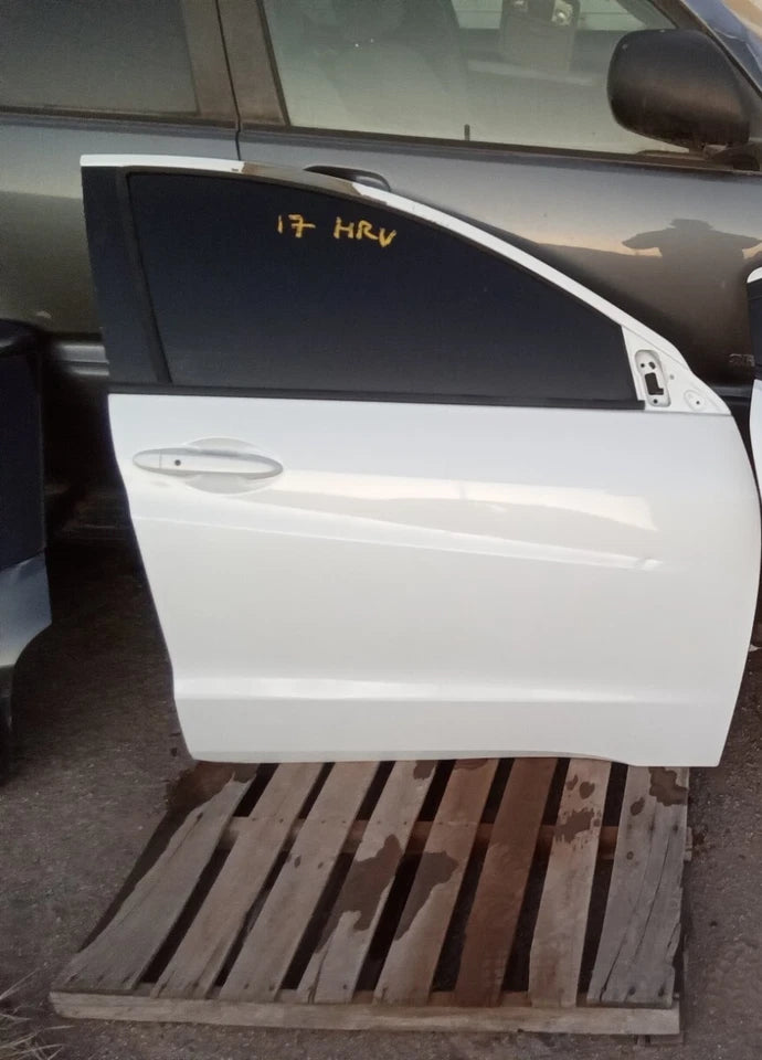 16 17 18 19 20 21 22 HONDA HRV FRONT RIGHT PASSENGER SIDE DOOR ASSEMBLY RH
