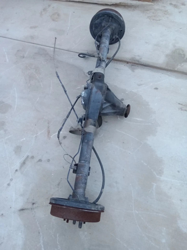 95-04 TOYOTA TACOMA 2.7L 2.4L REAR END DIFFERENTIAL AXLE CARRIER A02A NO ABS