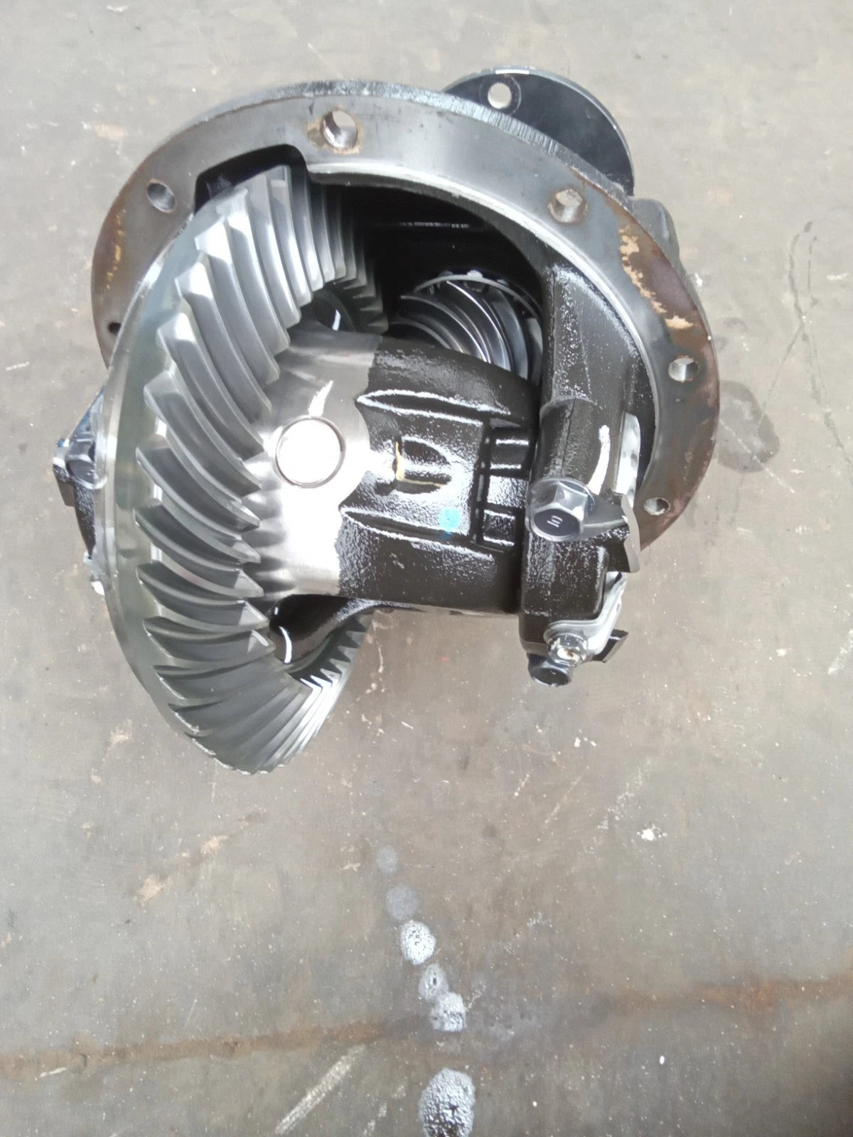 07-20 TOYOTA TUNDRA V8 4.7L 4.6L V6 4.0L REAR DIFFERENTIAL CARRIER 3RD MEMBER 41110-0C010