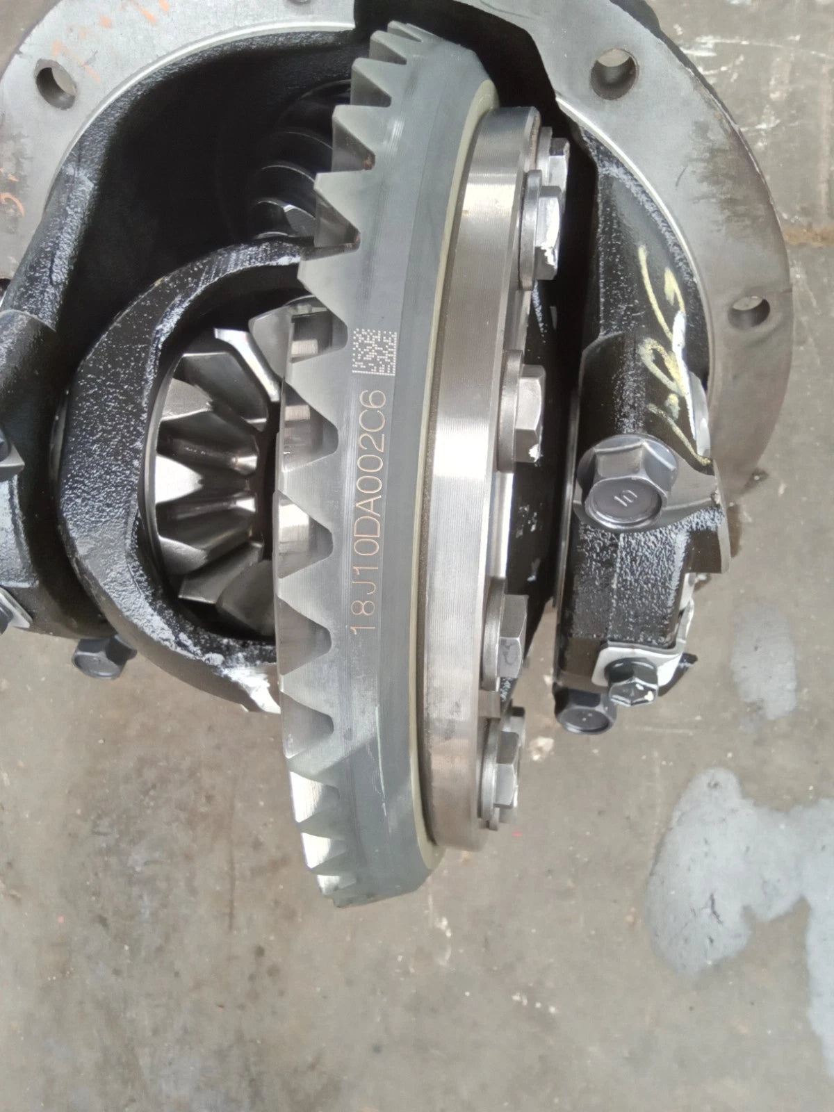 07-20 TOYOTA TUNDRA V8 4.7L 4.6L V6 4.0L REAR DIFFERENTIAL CARRIER 3RD MEMBER 41110-0C010