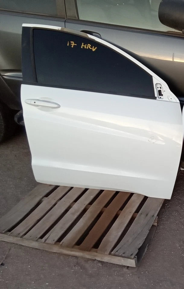 16 17 18 19 20 21 22 HONDA HRV FRONT RIGHT PASSENGER SIDE DOOR ASSEMBLY RH