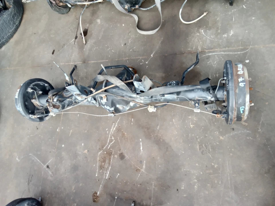 96-02 TOYOTA 4RUNNER REAR END DIFFERENTIAL AXLE CARRIER COMPLETE W/O ABS-A02A