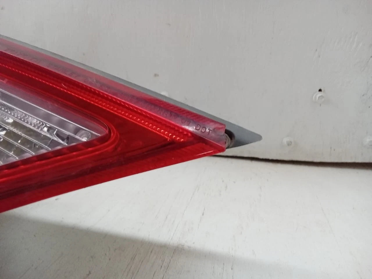 2004-2006 TOYOTA SOLARA TAIL LIGHT REAR LAMP LEFT DRIVER SIDE 06-67L, 0667L, AIP2RST