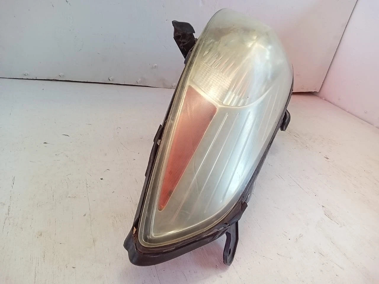 2007-2008 TOYOTA SOLARA HEADLIGHT LEFT DRIVER SIDE - OEM 93577024, SAEAHRI4, PP2Y205