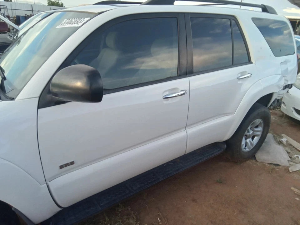 03-09 TOYOTA 4RUNNER FRONT & REAR LEFT SIDE DOORS DOOR SET (2 DOORS) WHITE COLOR