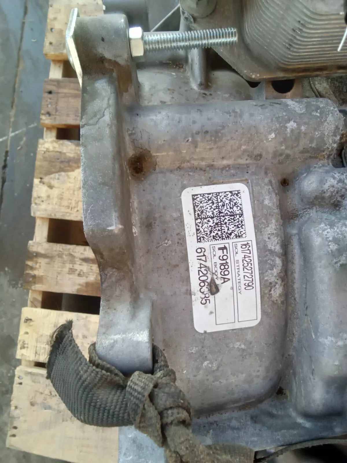 16 17 (THRU 01/09/17) FORD ESCAPE 2.5L 4X2 2WD AUTOMATIC TRANSMISSION GRADE A