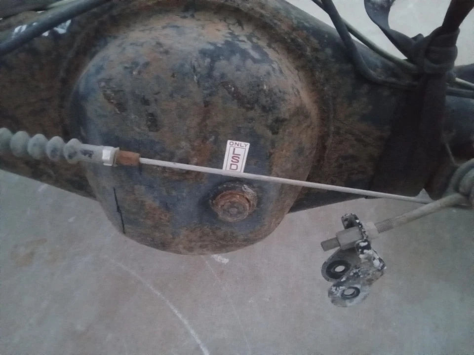 00-06 TOYOTA TUNDRA ACC CAB (1.5 DOORS) 4.7L 4WD 4X4 REAR END DIFFERENTIAL AXLE