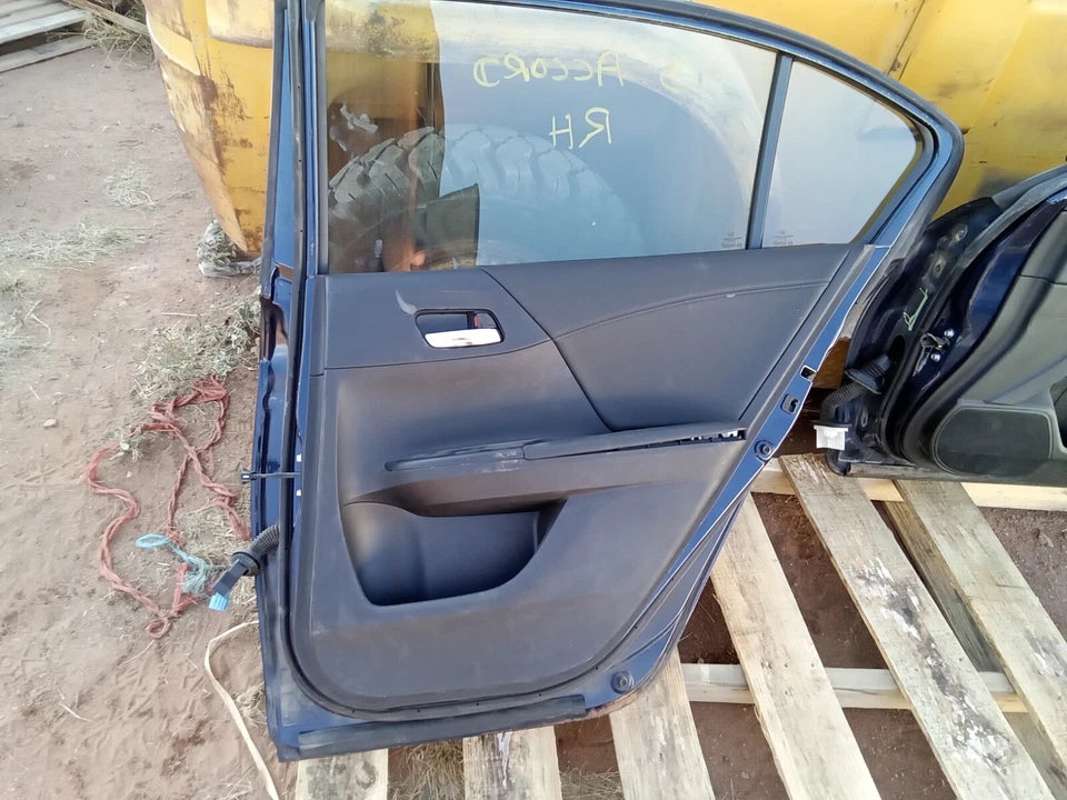 13-17 HONDA ACCORD SDN FRONT & REAR RIGHT PASSENGER SIDE 2 DOORS - BLUE B588PX