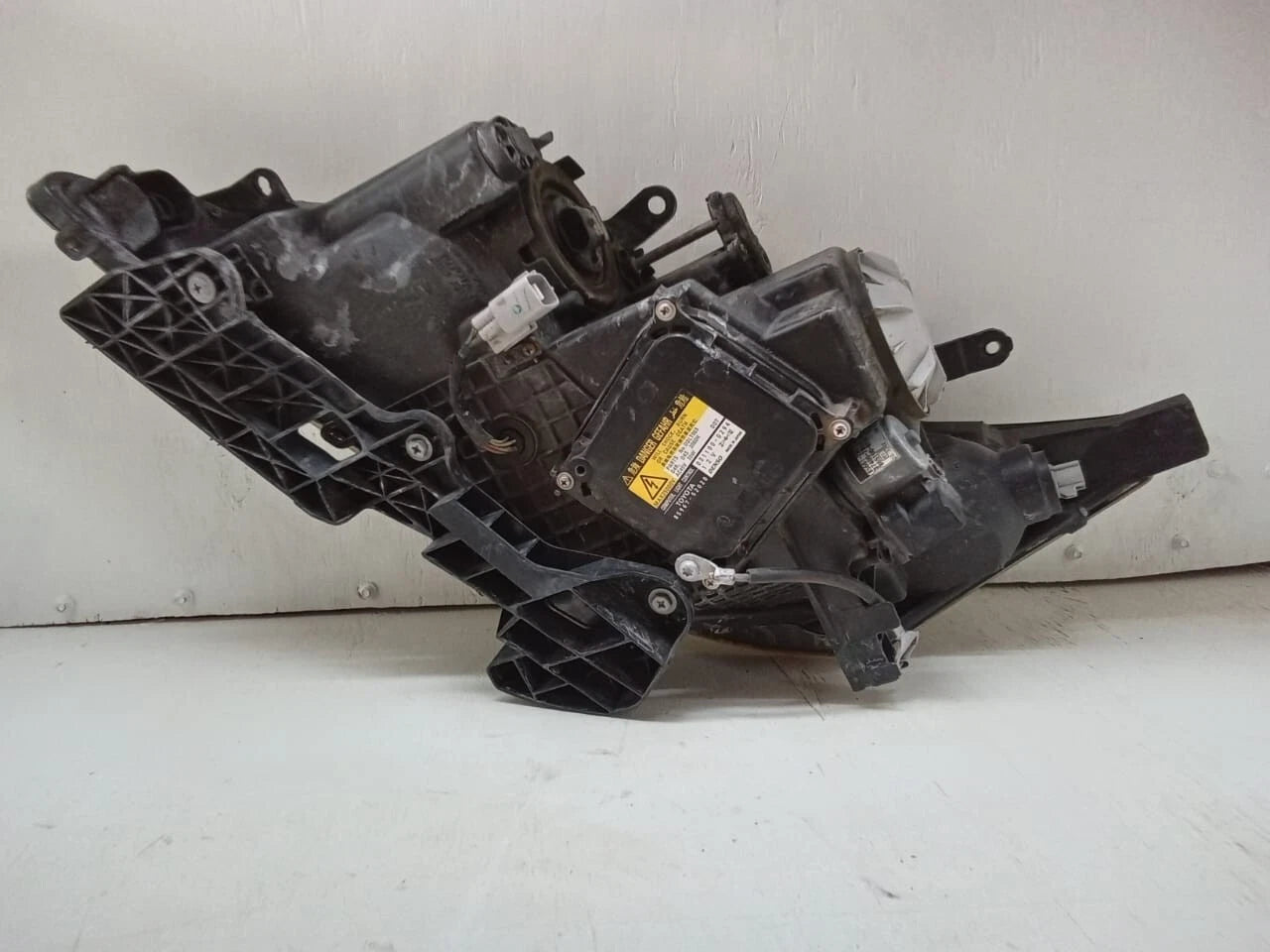 2007 - 2009 LEXUS ES350 HEADLIGHT XENON RIGHT PASSENGER SIDE 85967-52020